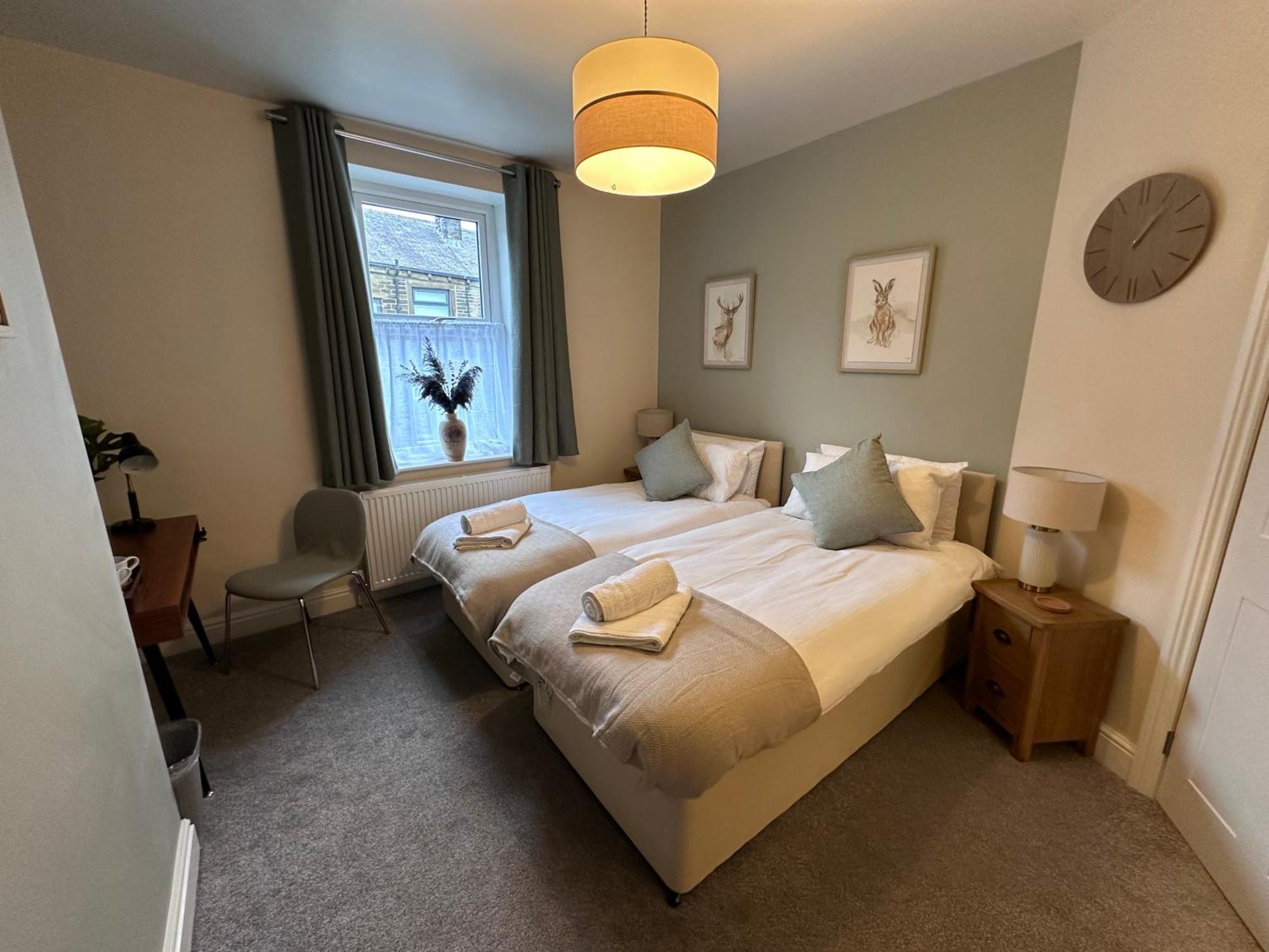 Prince St Cottage - Haworth - Sleeps 4 Exterior photo